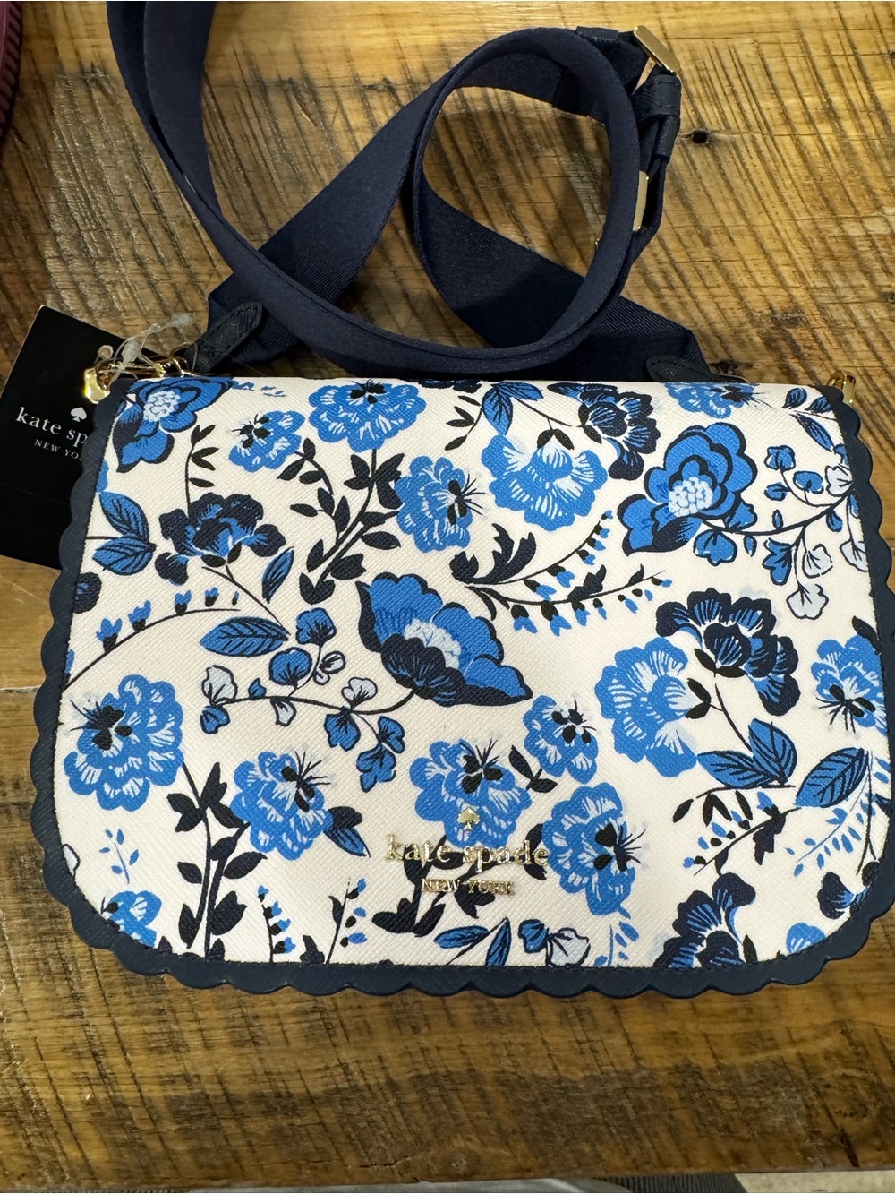 Kate Spade White and Blue Saddle bag Floral Crossbody with Navy Strap KH 421